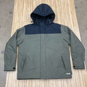 Vans MTE-1 Coastal Jacket Mens Small Thermoball Green Black Quilted Puffer Coat